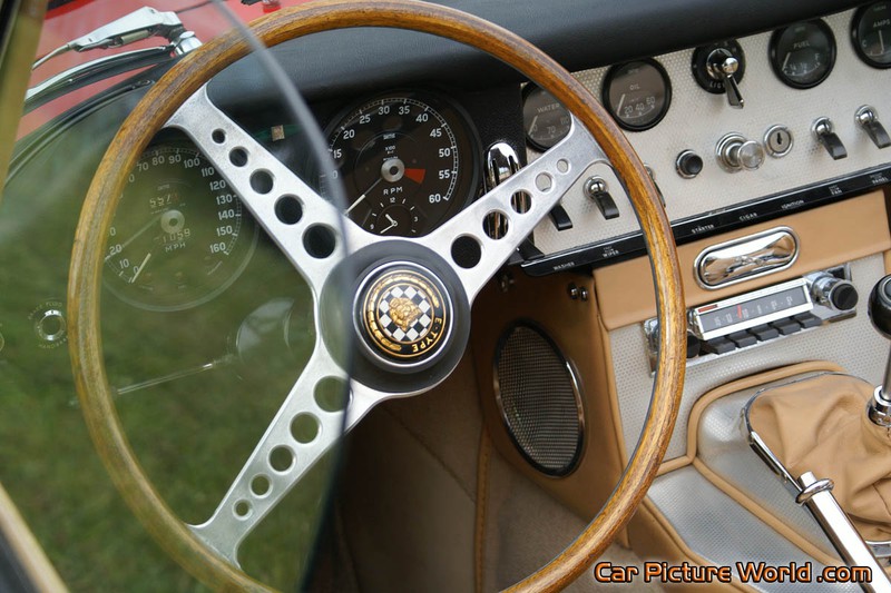 1962 XK-E Roadster Steering Wheel