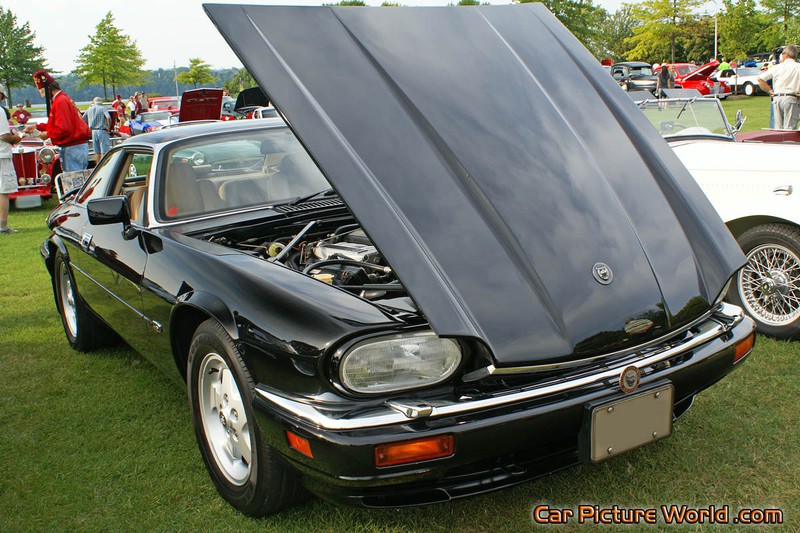 1994 Jaguar XJS Front Right
