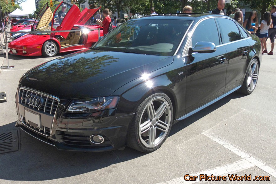 Picture of a Audi S4