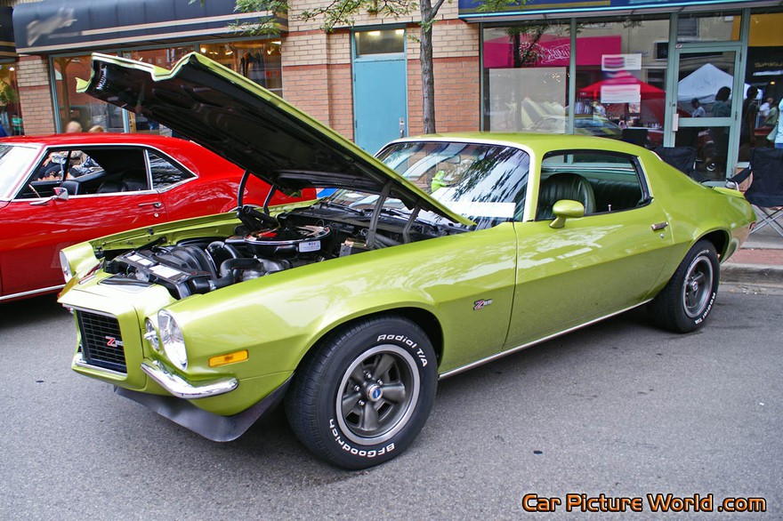 Picture of a 1971 Z/28 Camaro