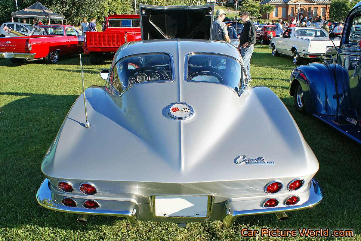 1963 Split Window Corvette Rear