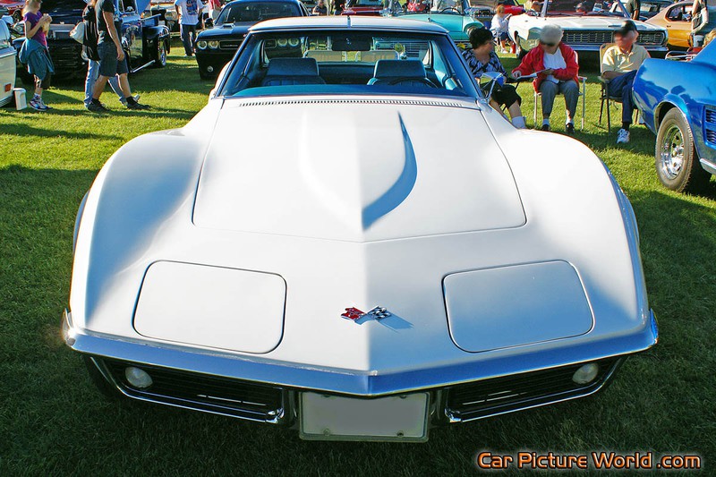 1969 White Corvette