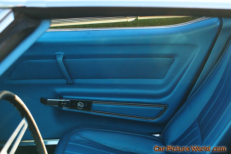 1969 White Corvette Door Panel
