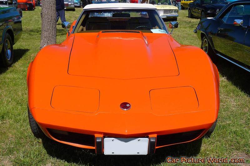 1975 L 82 Corvette Convertible Front