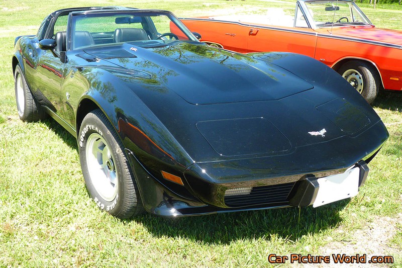 1979 L 82 Corvette Front Right