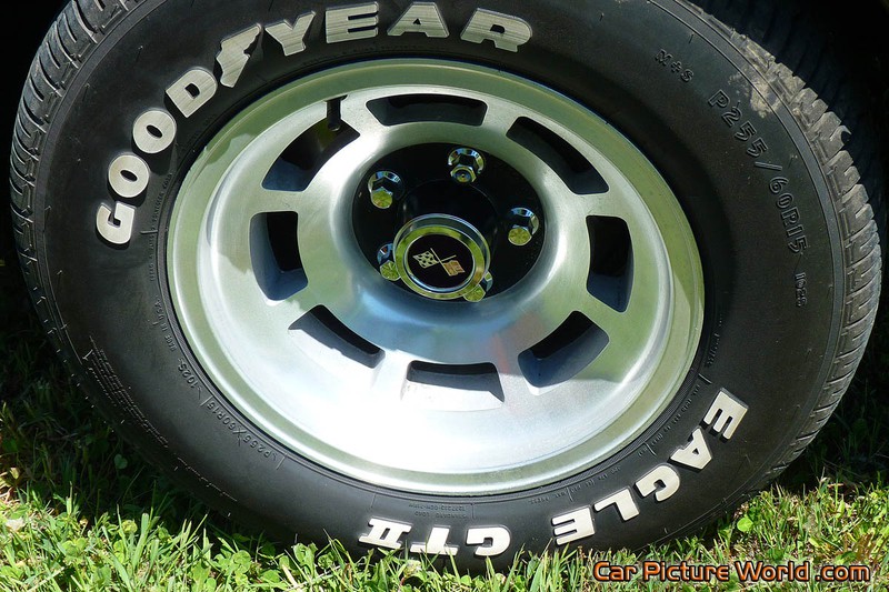 1979 L 82 Corvette Wheel