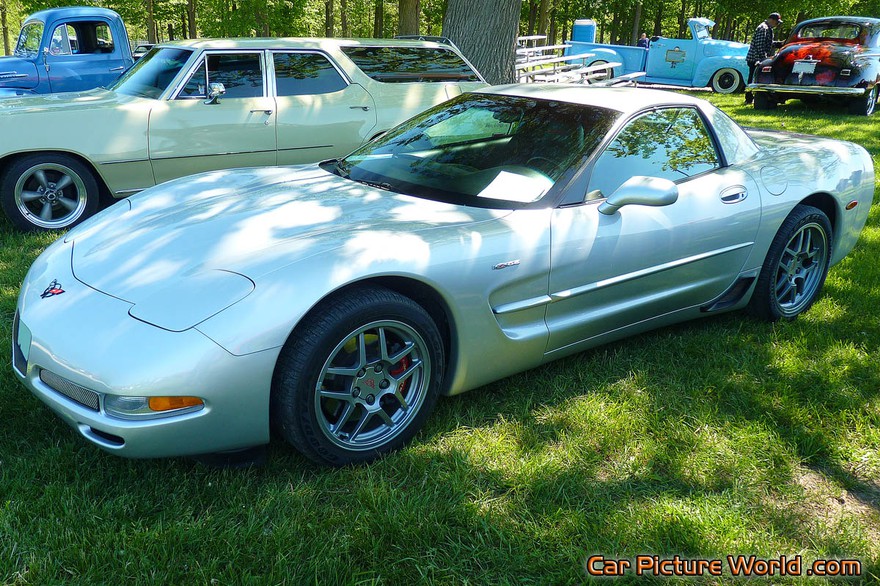 Picture of a 2001 Z06 Corvette
