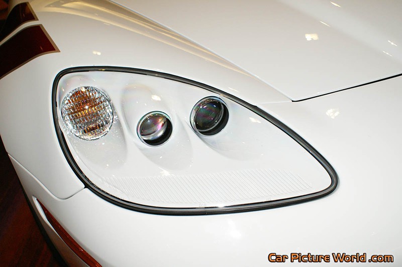 2007 Ron Fellows Corvette Z06 Headlight
