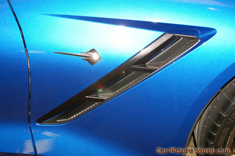 2014 Corvette Coupe Fender Louvers