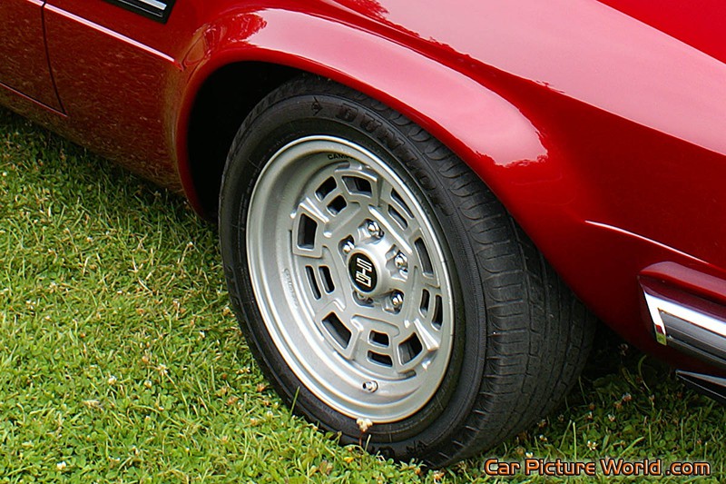 1978 Longchamp Wheel