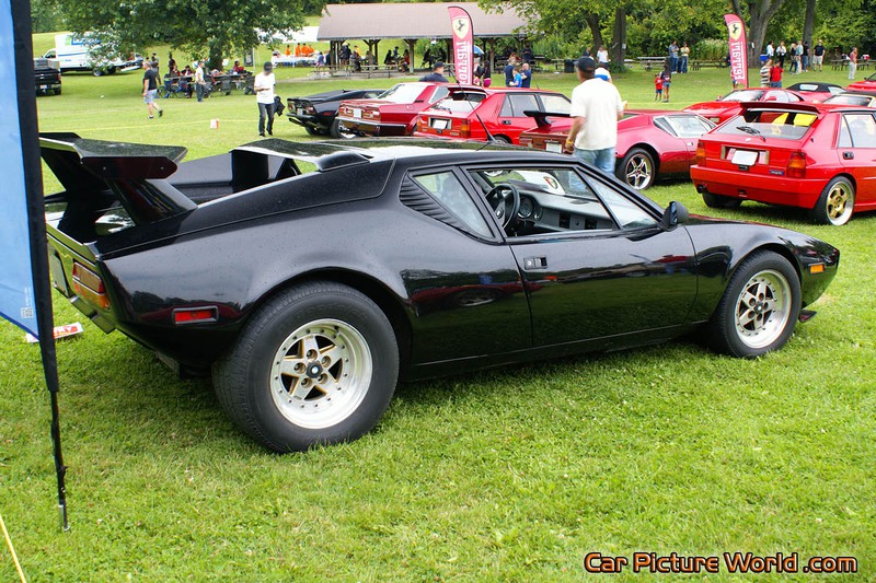 1973 De Tomaso Pantera Right Side