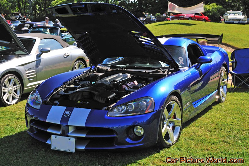 2006 SRT-10 Viper Front Left