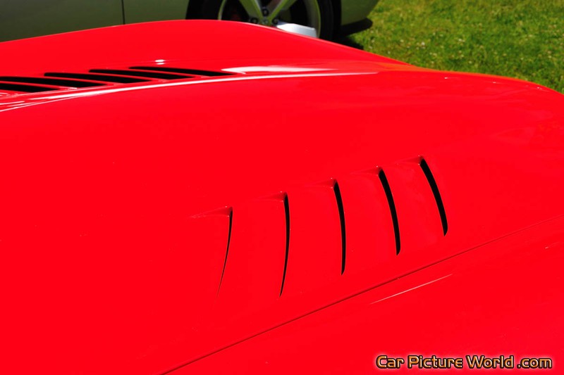 2005 SRT-10 Viper Hood Vents