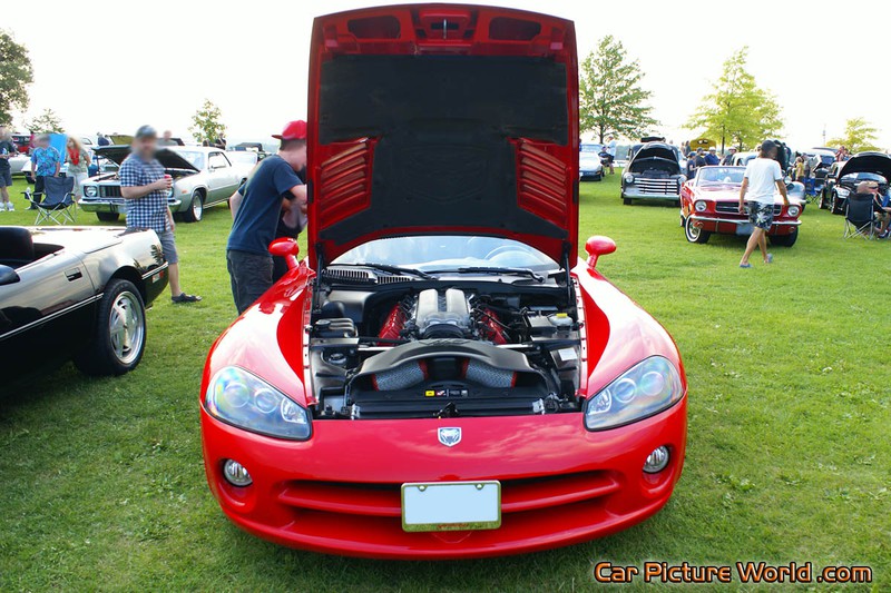 Red Viper SRT-10 Front