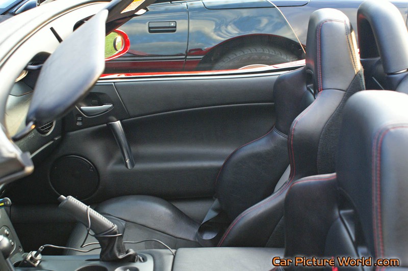 Red Viper SRT-10 Interior