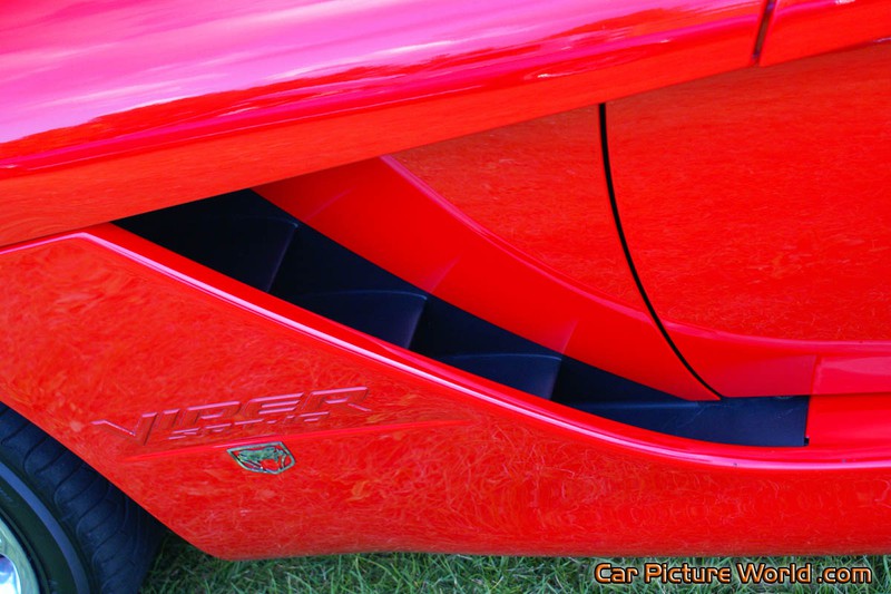 Red Viper SRT-10 Side Vent