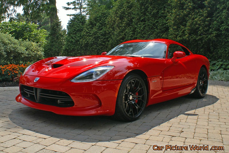 2013 SRT Viper GTS Front Left