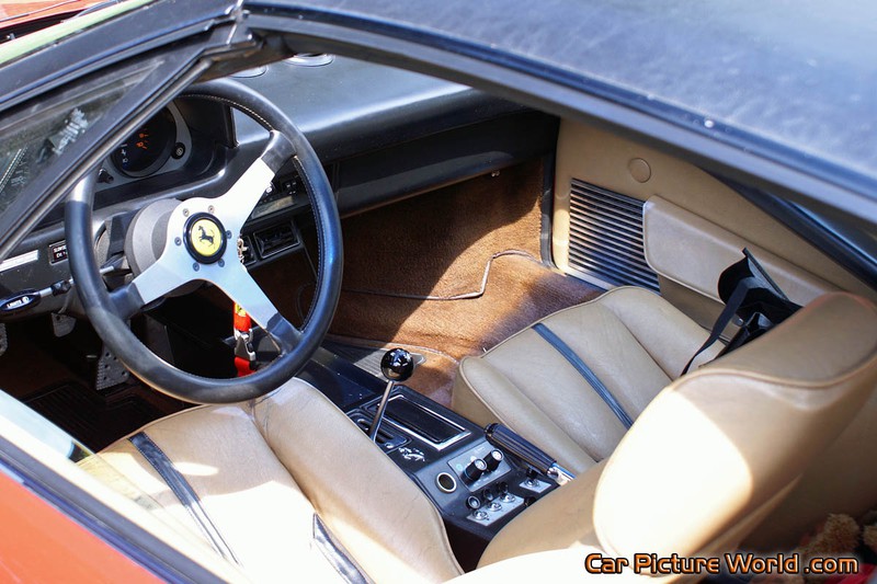 308 GTS Interior