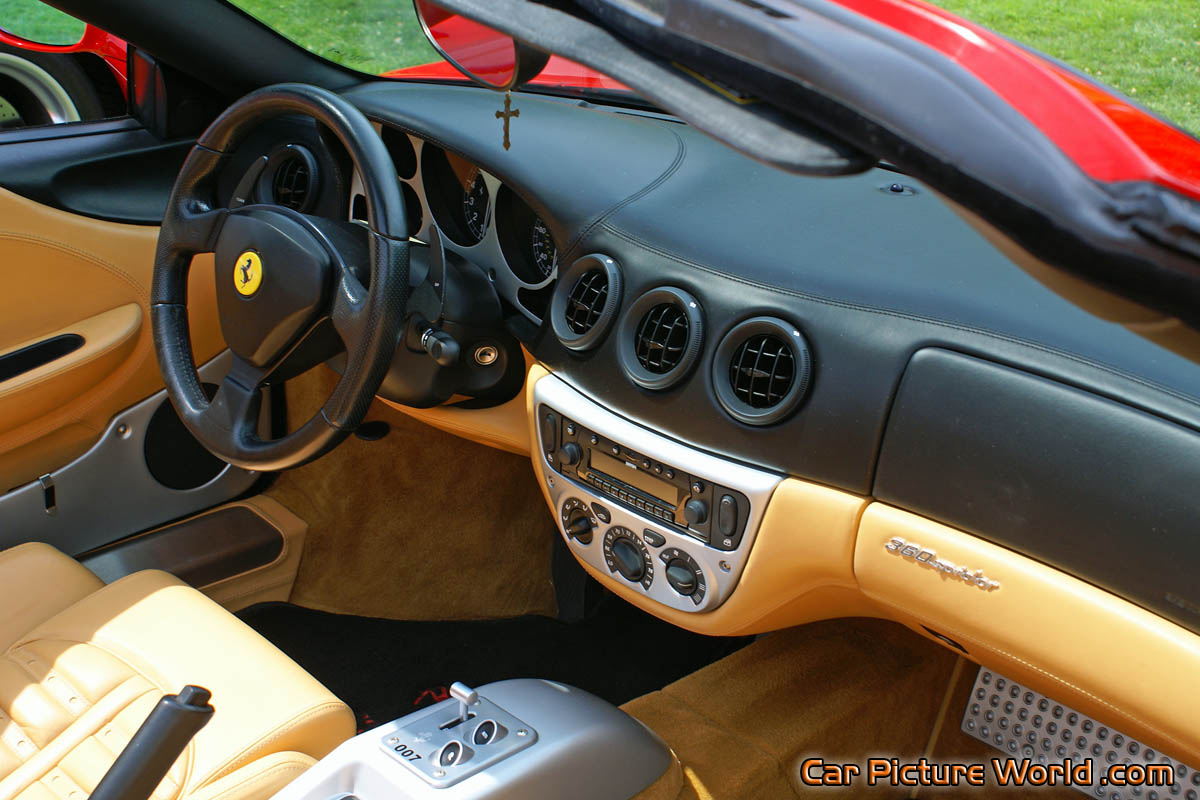 360 Spider F1 Interior