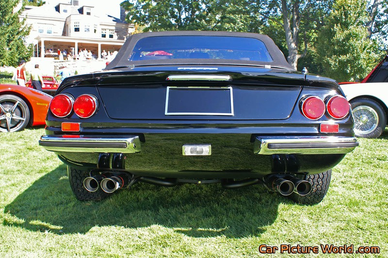 Ferrari 365 GTS 4 Rear Low