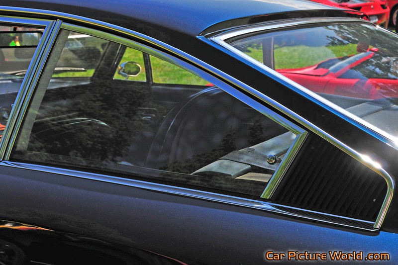 1968 365 GT 2+2 Rear Quarter Window