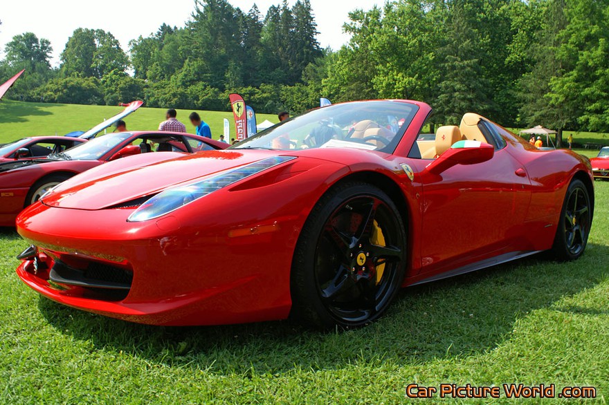 Picture of a 2013 Ferrari 458 Spider