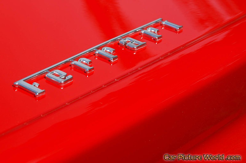 2002 575M Maranello Trunk Insignia