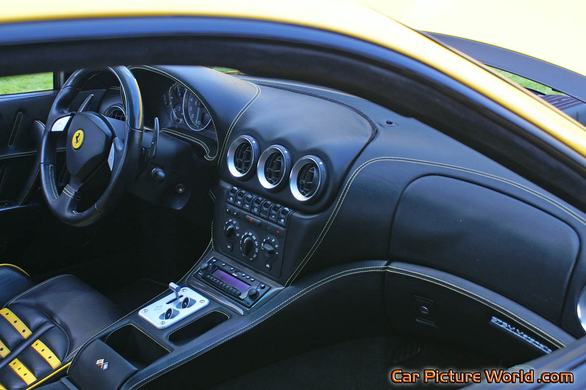 575M Maranello Yellow Console