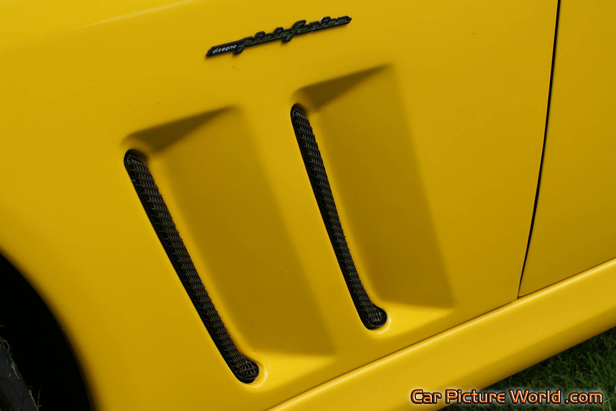 575M Maranello Yellow Front Fender Vents