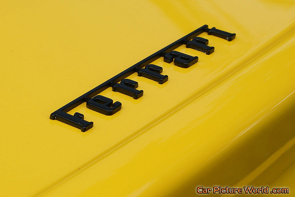 575M Maranello Yellow Rear Insignia