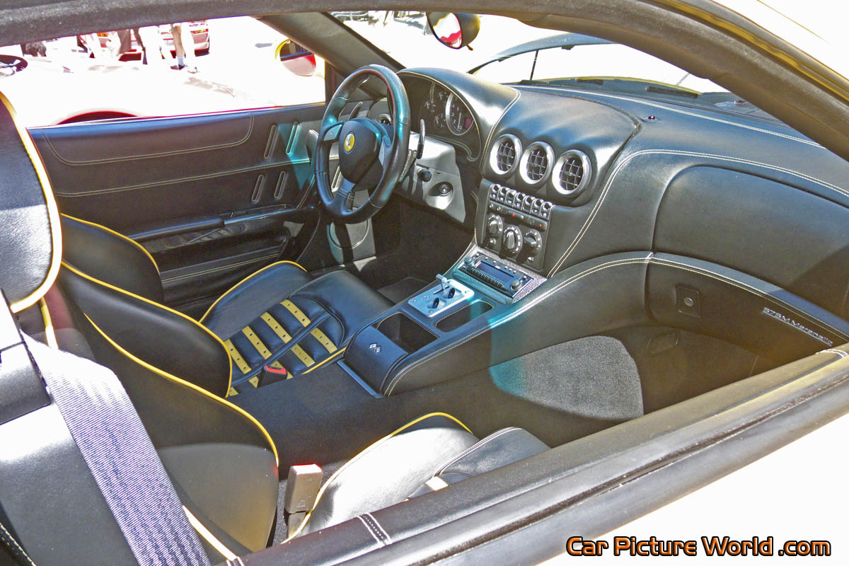 Yellow Ferrari 575M Maranello Interior