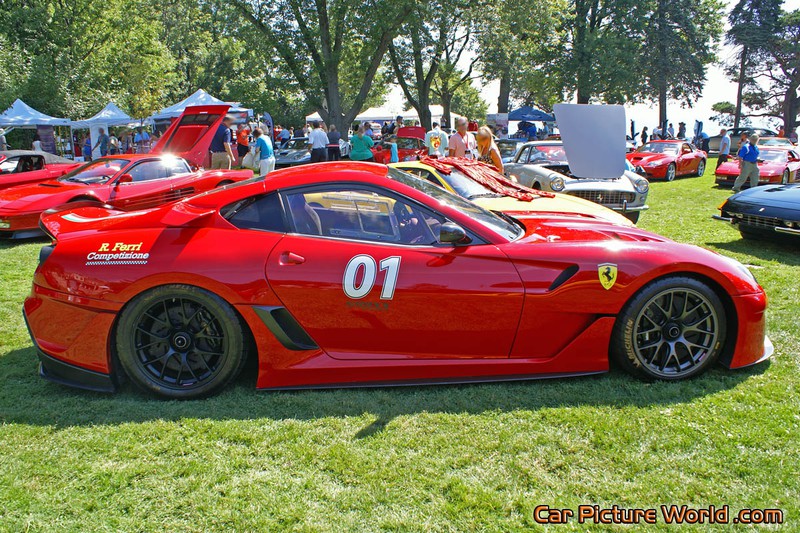 Ferrari 599XX Right Side