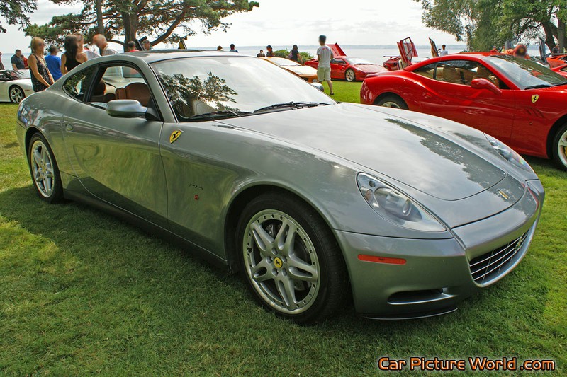 Ferrari 612 Scaglietti Front Right