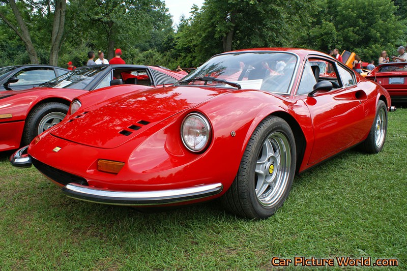 1972 Ferrari Dino 246 GT Front Left