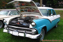 Ford Fairlane Pictures