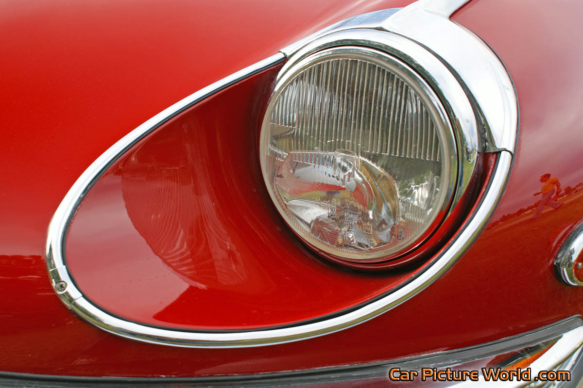 1969 Jaguar E-Type Convertible Headlight