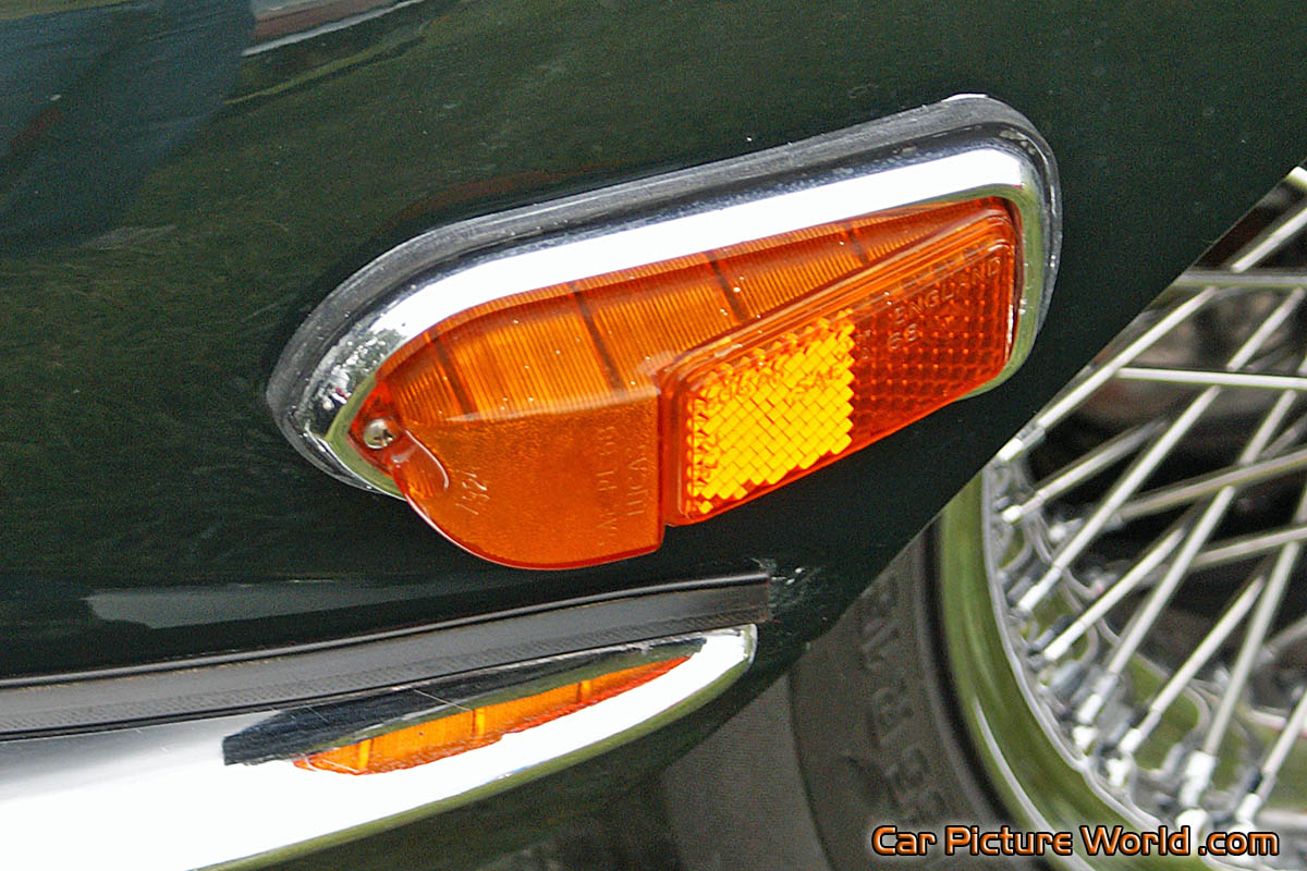 1969 Jaguar XK-E Roadster Front Side Marker