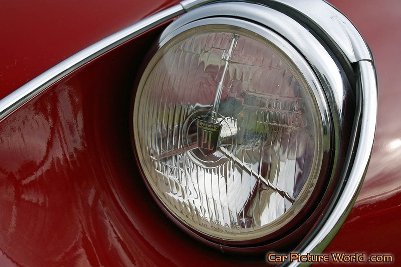 Jaguar E-Type Roadster Headlight