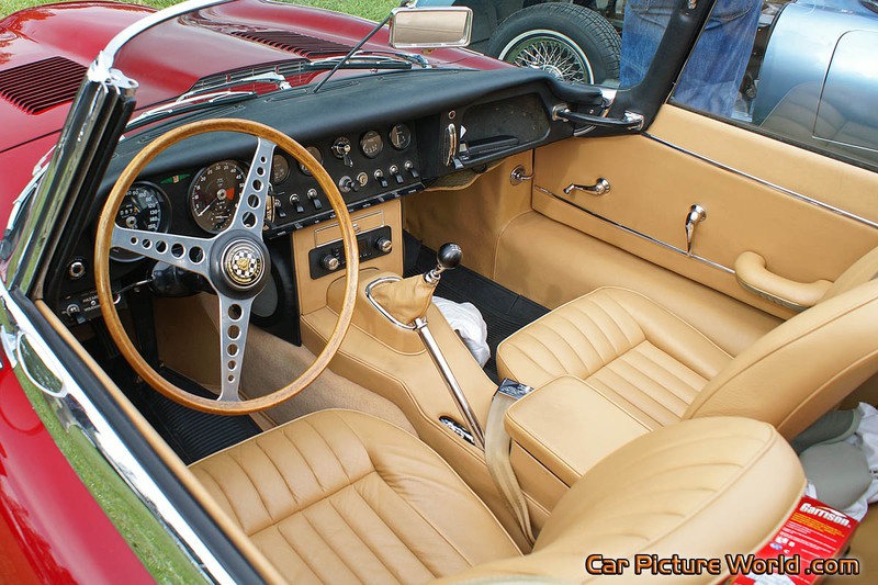Jaguar E-Type Roadster Interior