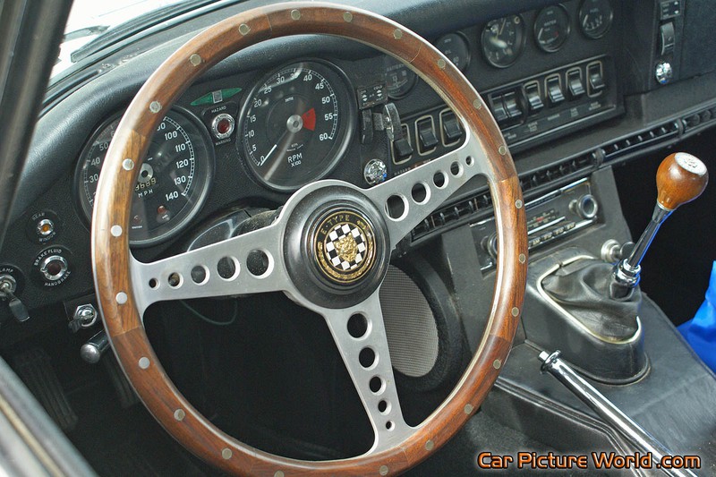 Jaguar E-Type Dash