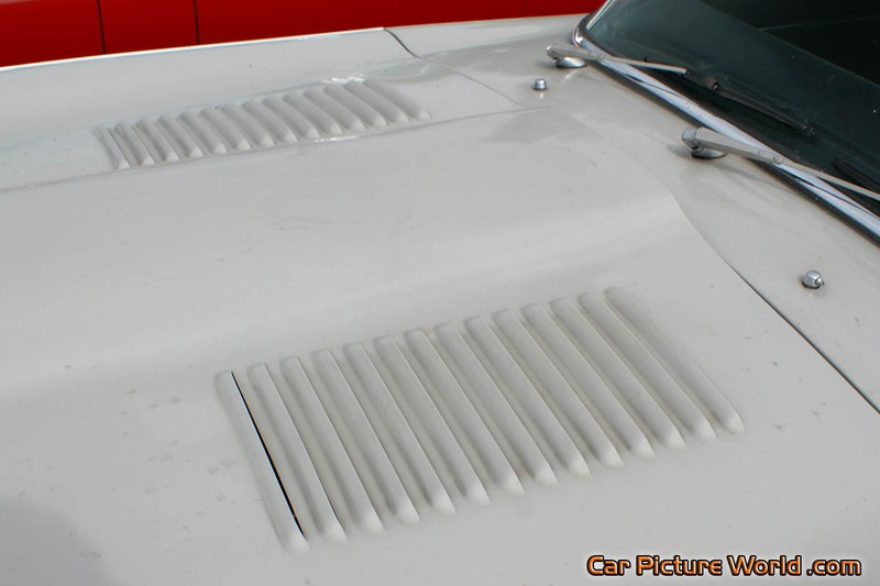 Jaguar E-Type Hood Louvers
