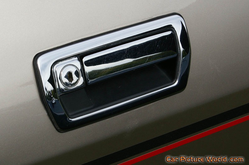 1993 XJS Convertible Door Handle