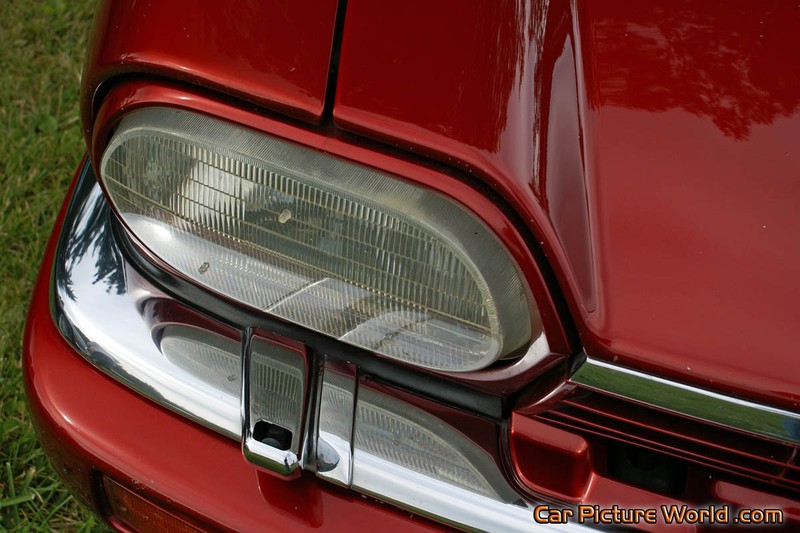 Jaguar XJS Red Headlight