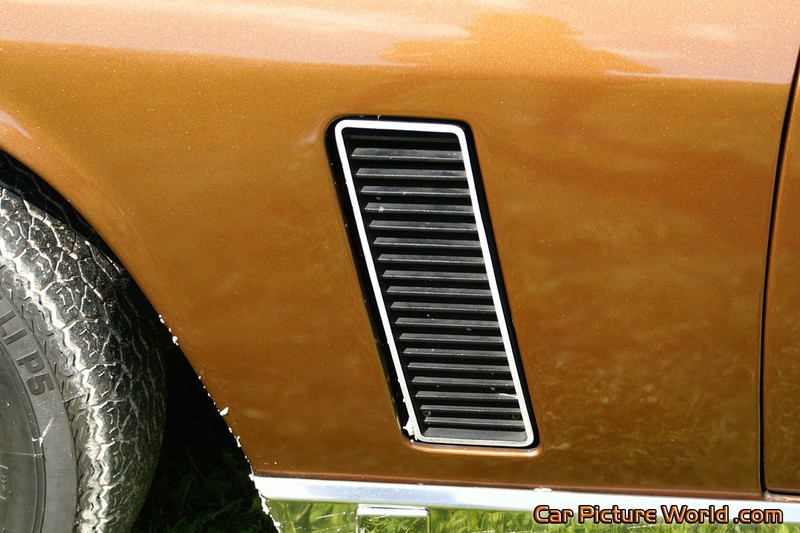 1973 Jensen Interceptor III Fender Vent