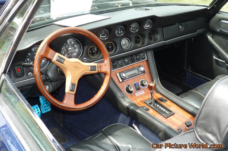 1974 Jensen Interceptor III Dash