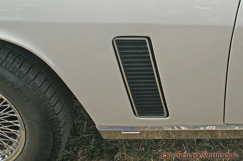 1975 Jensen Interceptor MKIII Convertible Fender Vent