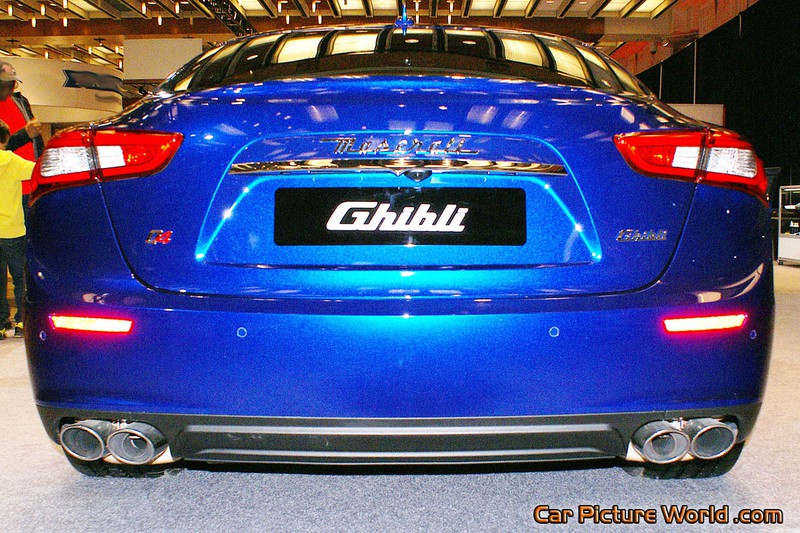 2014 Ghibli S Q4 Rear