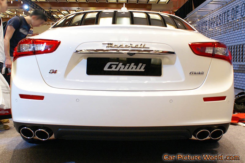 2014 Maserati Ghibli S Q4 Rear