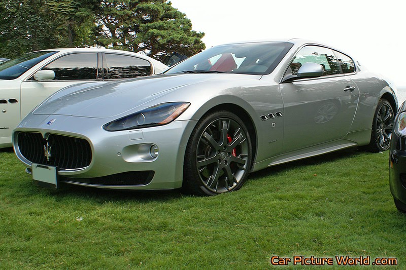 GranTurismo S Front Left