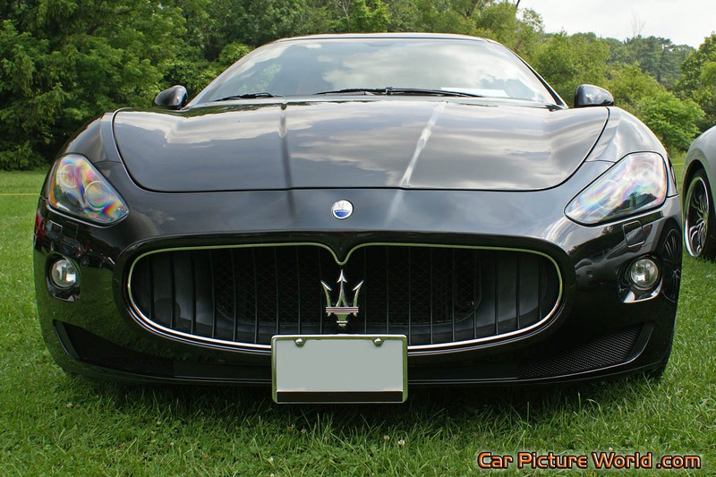 Maserati Gran Turismo S Front